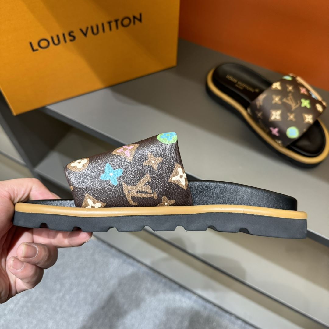 Louis Vuitton Slippers